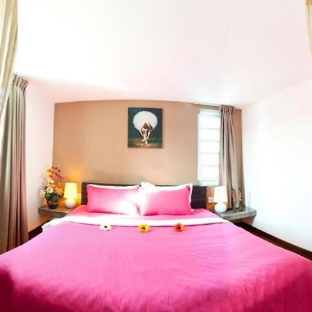 Oyo 90855 Vince Villa Μπουκίτ Μερταχάμ Εξωτερικό φωτογραφία