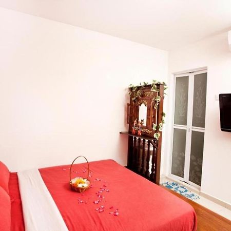 Oyo 90855 Vince Villa Μπουκίτ Μερταχάμ Εξωτερικό φωτογραφία